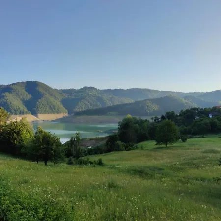 Zaovinska Panorama I Apartamento