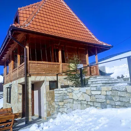 Apartamento Zaovinska Panorama I